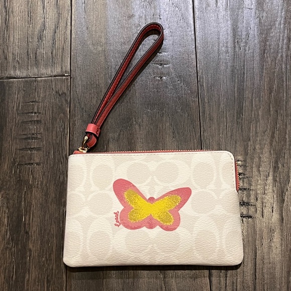 Coach New York Butterfly signature Corner Zip wristlet wallet chalk taffy C9589 - Picture 1 of 13